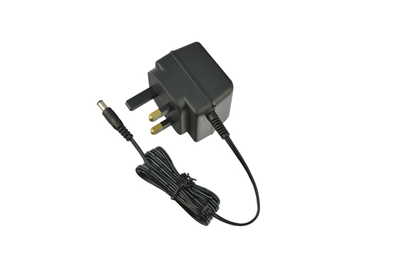 4.5V AC محول التيار الكهربائي مع 3PIN المملكة المتحدة التوصيل المستخدمة لمضخة الهواء