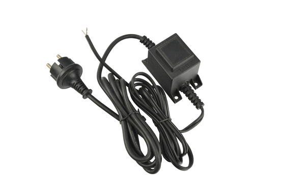 28V AC محول التيار الكهربائي سطح المكتب نوع مقاوم للماء IP68 مستوى الكفاءة السادس